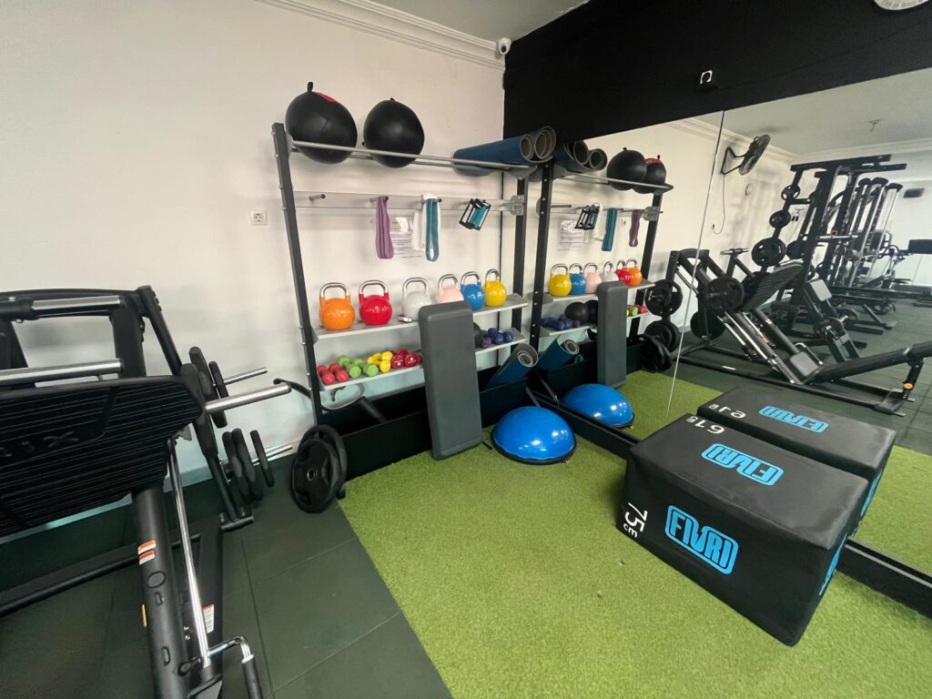 Gimnasio (3) Imagen de Gimnasio (3)