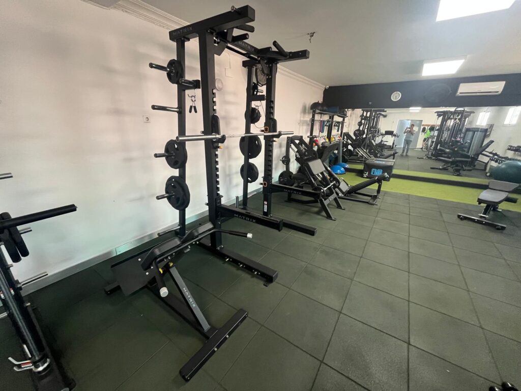 Gimnasio (8) Imagen de Gimnasio (8)